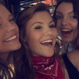 Meet your Posher, Lexie